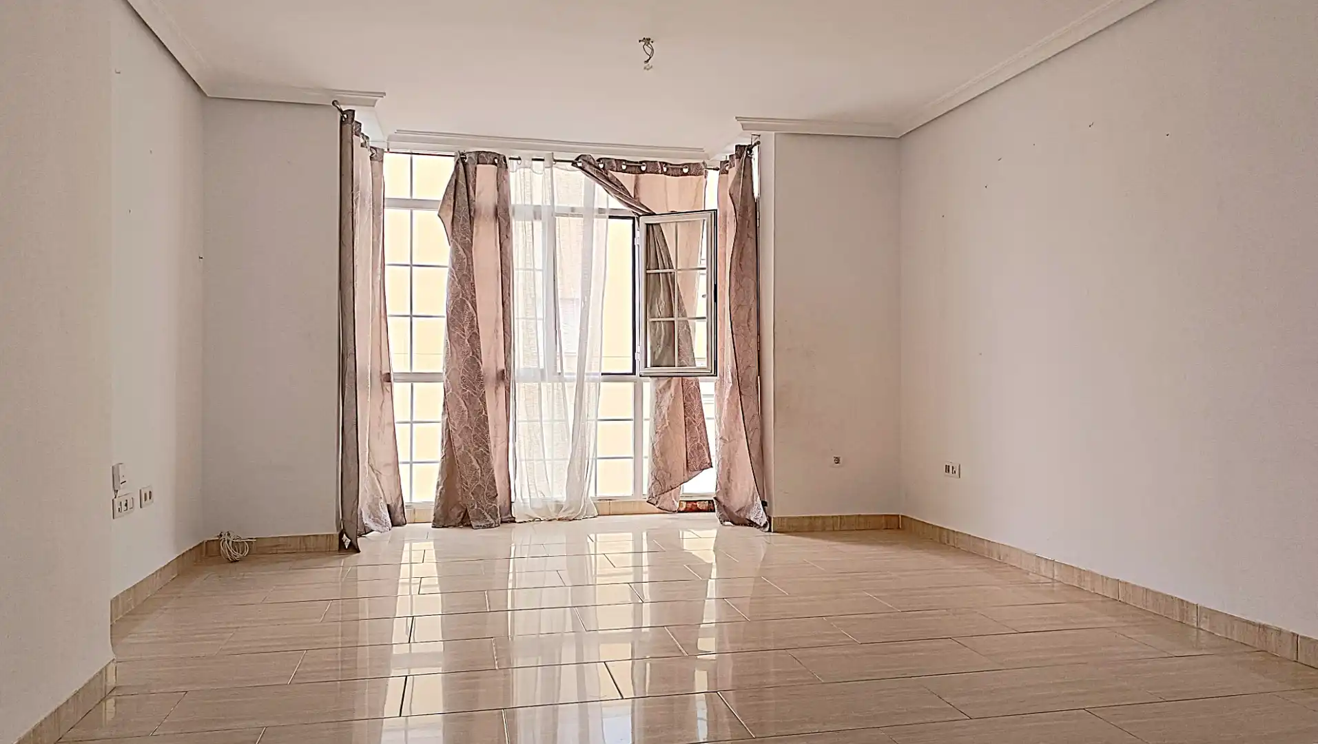 Sala de estar de Casa adosada en venta en Mancha Real con Aire acondicionado, Jardín privado y Terraza