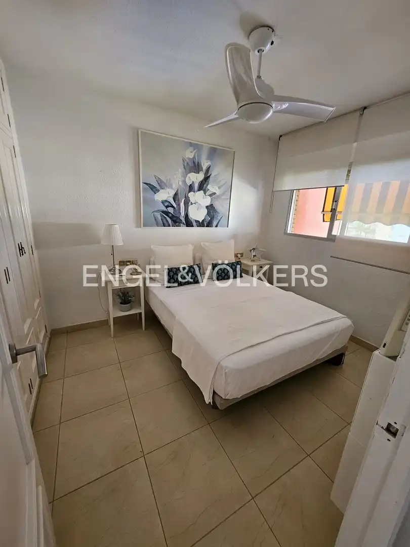 Schlafzimmer von Wohnung zur Miete in Gandia mit Klimaanlage, Heizung und Terrasse