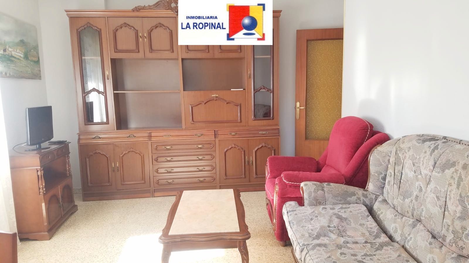 Living room of Flat for sale in Salamanca Capital  with Heating, Furnished and Oven