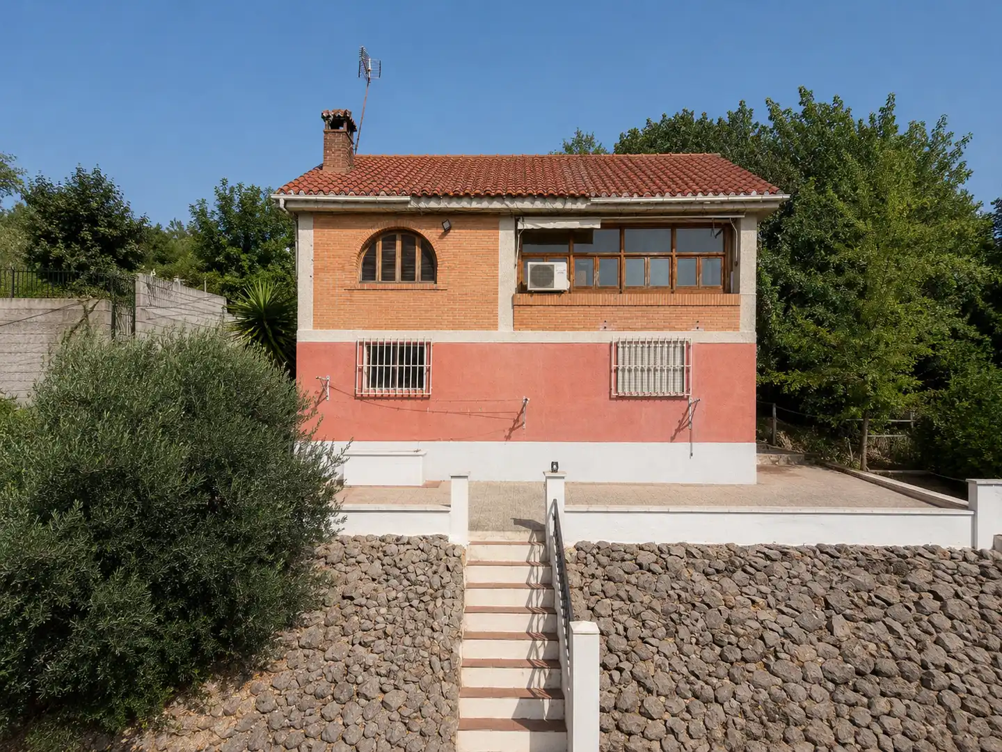 Vista exterior de Finca rústica en venta en Víznar con Jardín privado, Terraza y Trastero