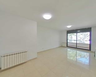 Sala d'estar de Pis en venda en Vilafranca del Penedès amb Aire condicionat, Calefacció i Jardí privat