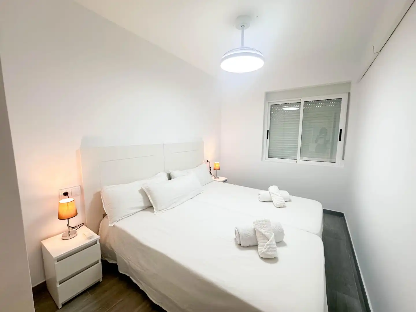 Bedroom of Flat for rent in Torrevieja  with Air Conditioner, Terrace and Furnished