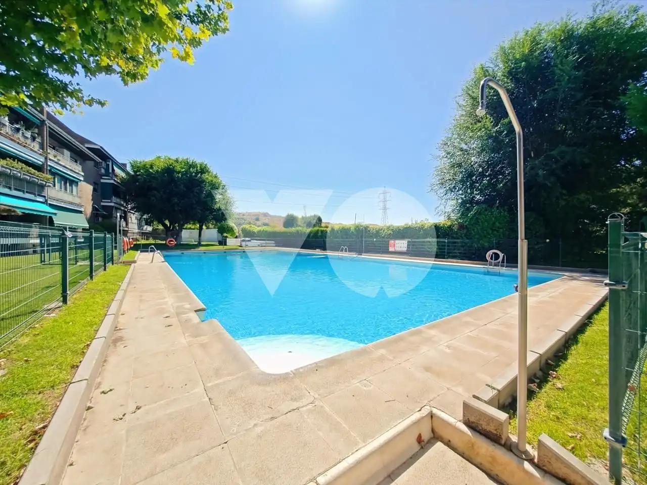 Piscina de Pis en venda en Paracuellos de Jarama amb Aire condicionat, Calefacció i Parquet