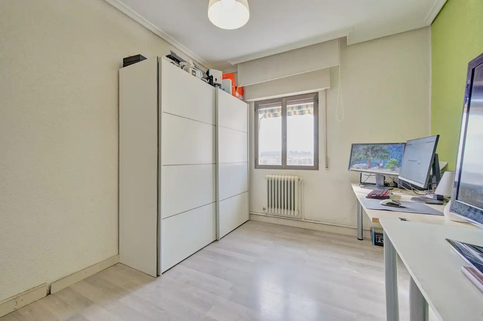 Habitación de Piso en venta en  Pamplona / Iruña con Calefacción y Parquet