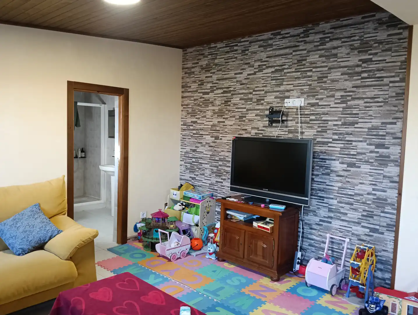 Sala de estar de Casa o chalet en venta en Vilasantar con Calefacción y Trastero