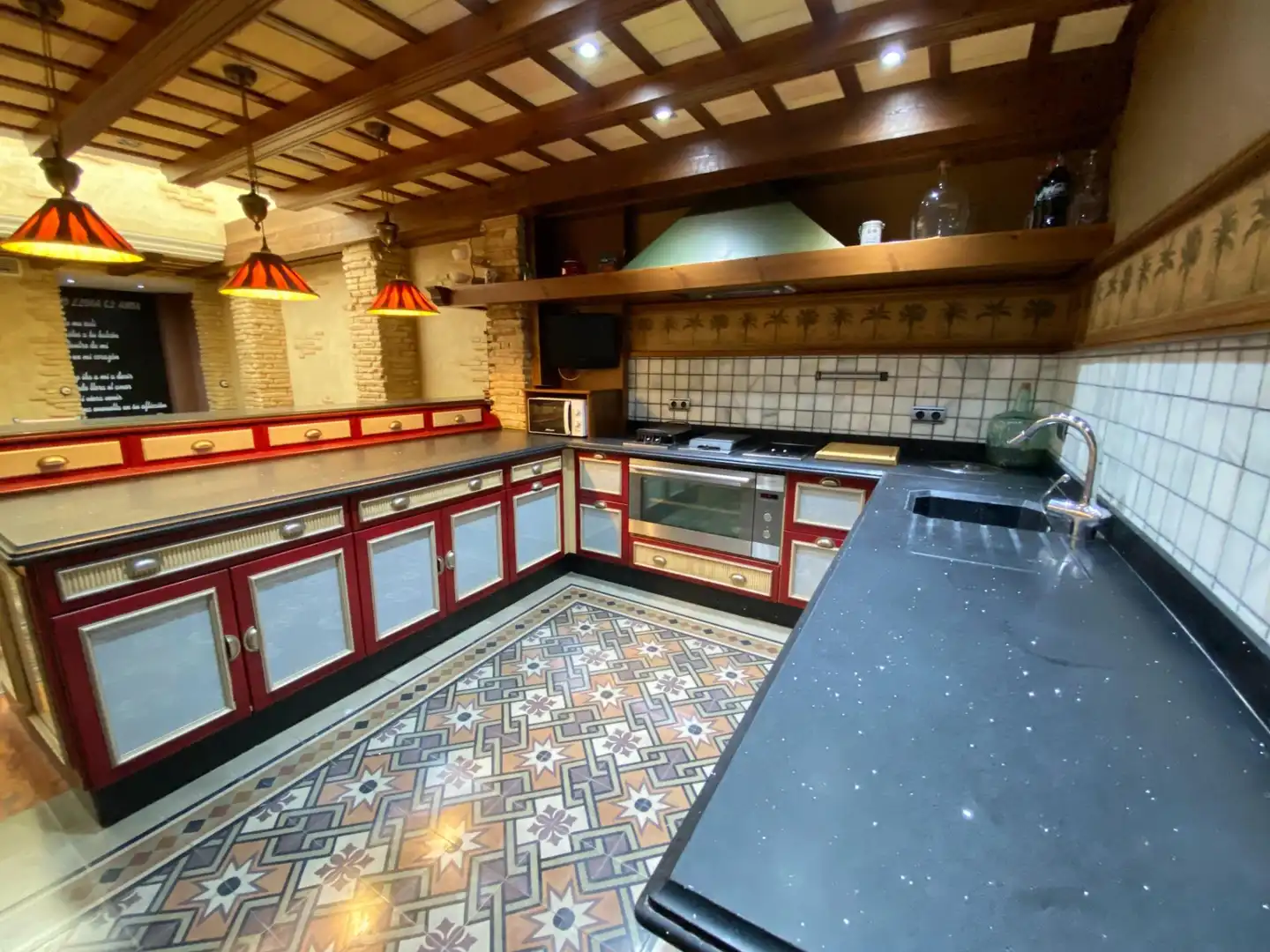 Cocina de Piso en venta en Cádiz con Aire acondicionado