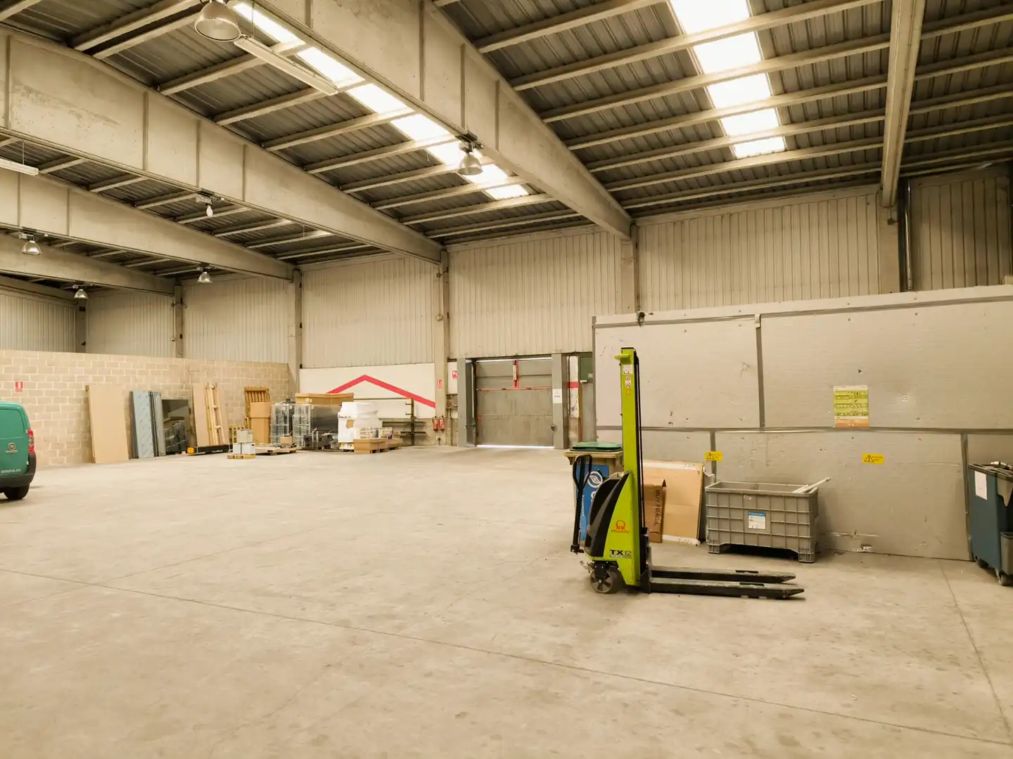 Industrial buildings for sale in Palencia  with Heating and Alarm