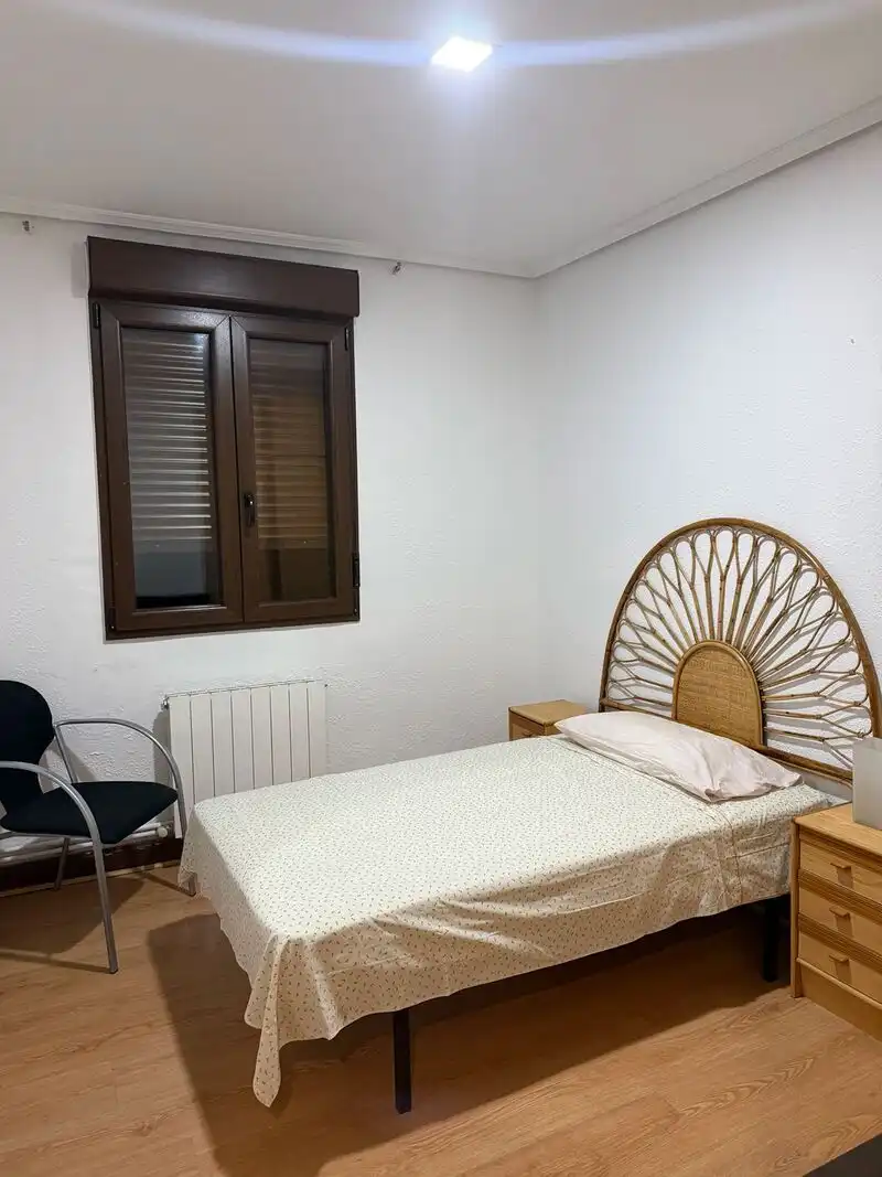 Bedroom of Flat for rent in Arrankudiaga / Zollo  with Heating