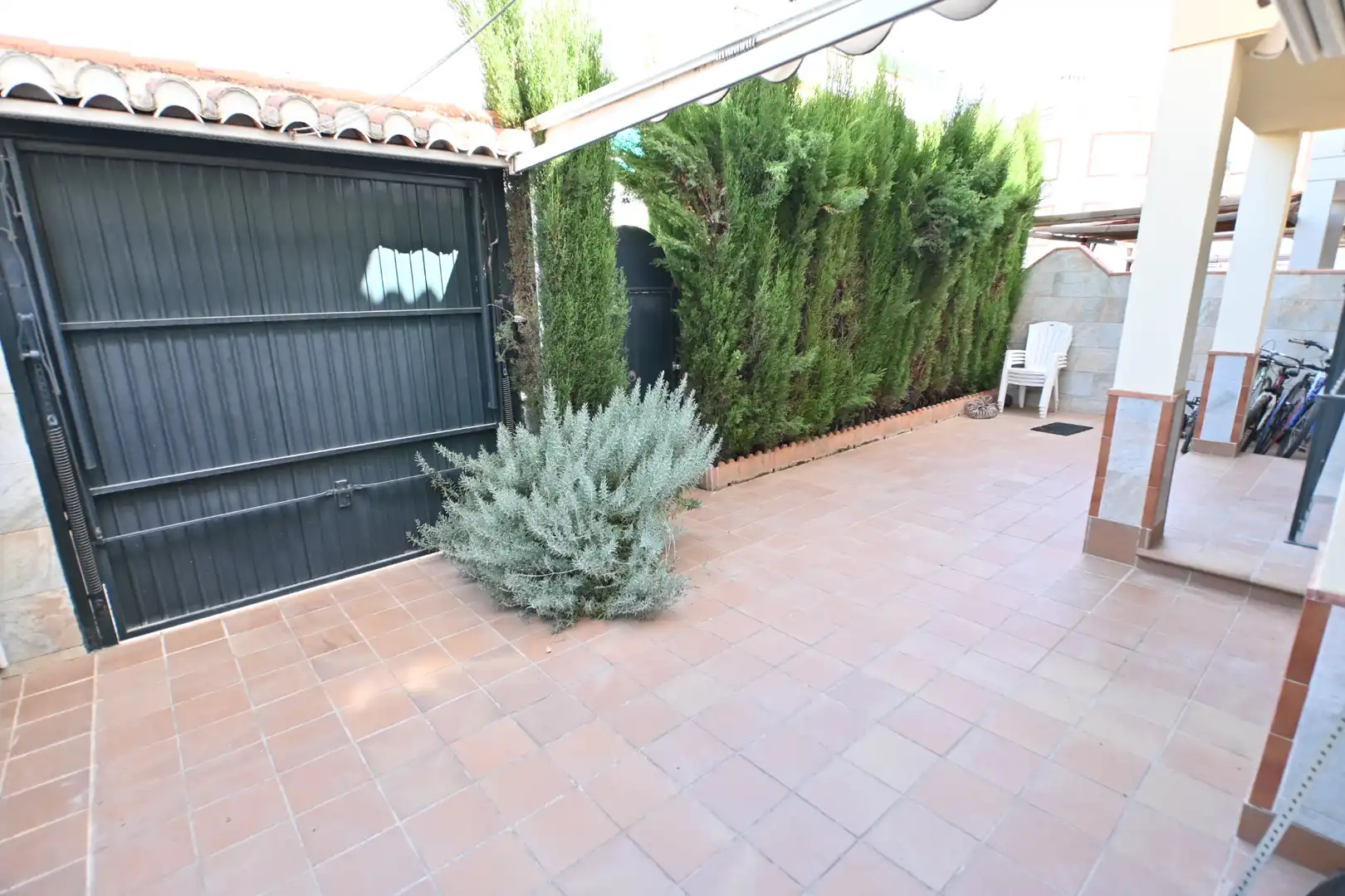 Jardín de Casa adosada en venta en Churriana de la Vega con Aire acondicionado, Terraza y Trastero