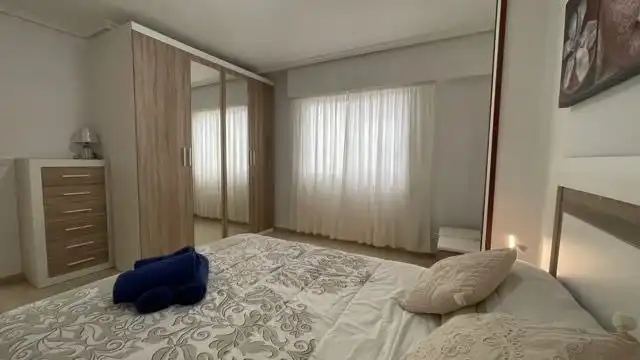 Bedroom of Apartments for rent in Benidorm  with Air Conditioner, Terrace and Furnished