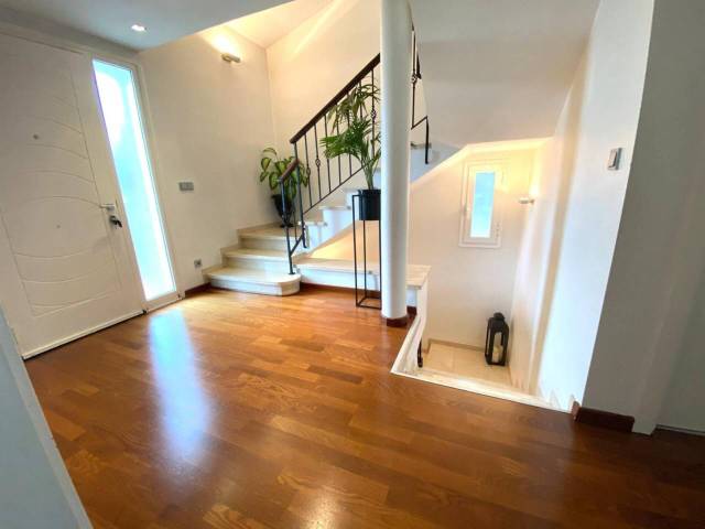 Casa-chalet en Venta en Calle Coll d´Ares en Montilivi