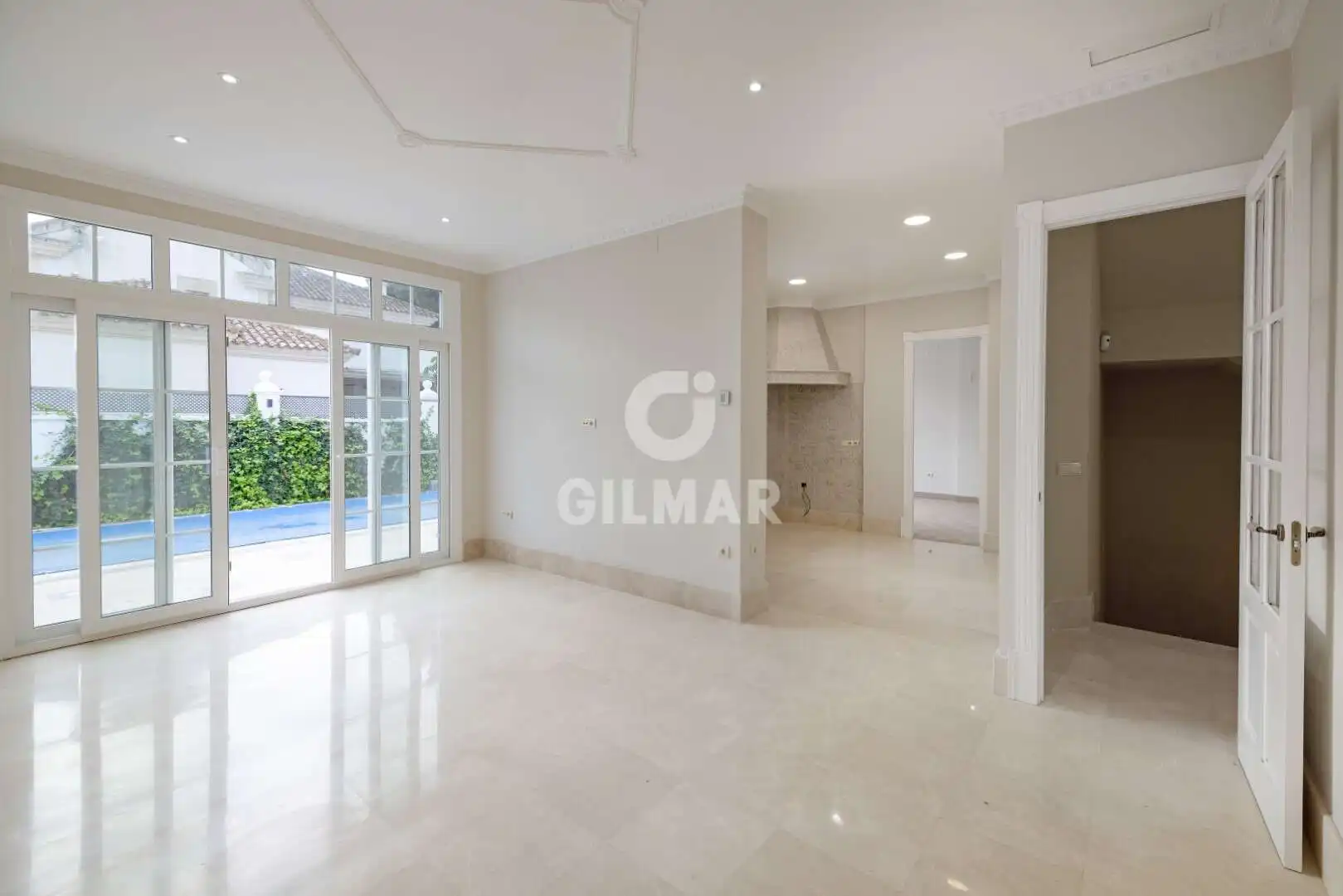 Living room of Houses for sale in Jerez de la Frontera  with Heating, Private garden and Swimming Pool