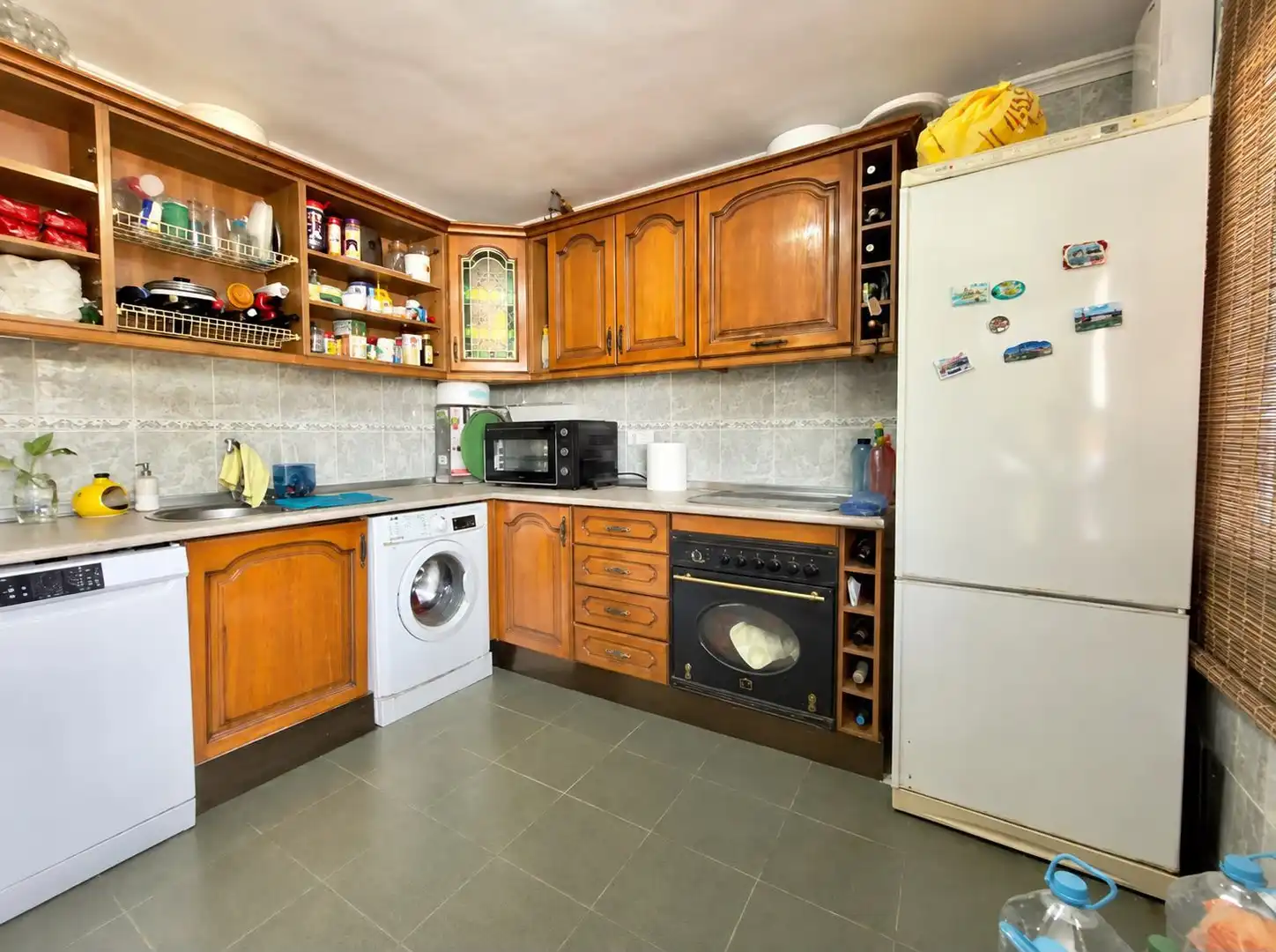 Cocina de Casa o chalet en venta en Mairena del Alcor con Aire acondicionado