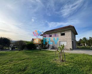 Vista exterior de Casa o xalet en venda en Ourense Capital  amb Calefacció, Jardí privat i Terrassa