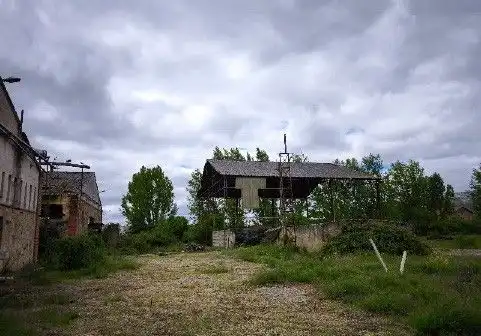 Nau industrial en venda en Hacinas
