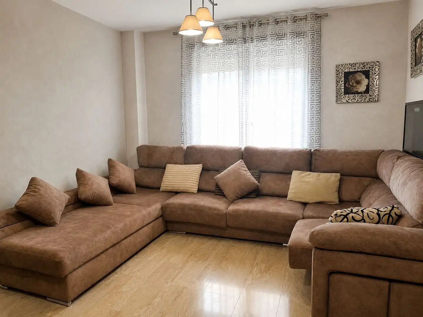 Sala d'estar de Casa adosada en venda en Écija amb Aire condicionat, Calefacció i Terrassa