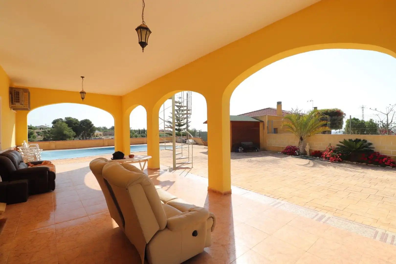 Houses for sale in Albatera  with Community pool