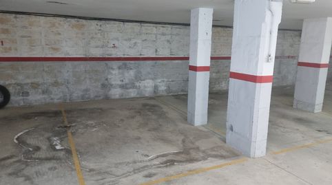 Plaza de  parquin en  Els  Munts