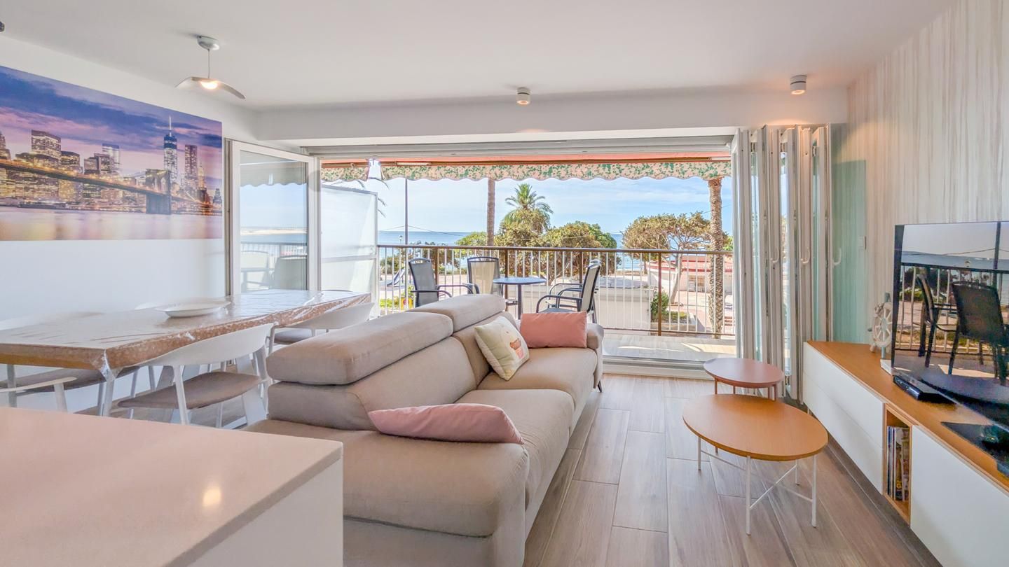 Schlafzimmer von Wohnung zum Verkauf in Santa Pola mit Klimaanlage, Terrasse und Möbliert