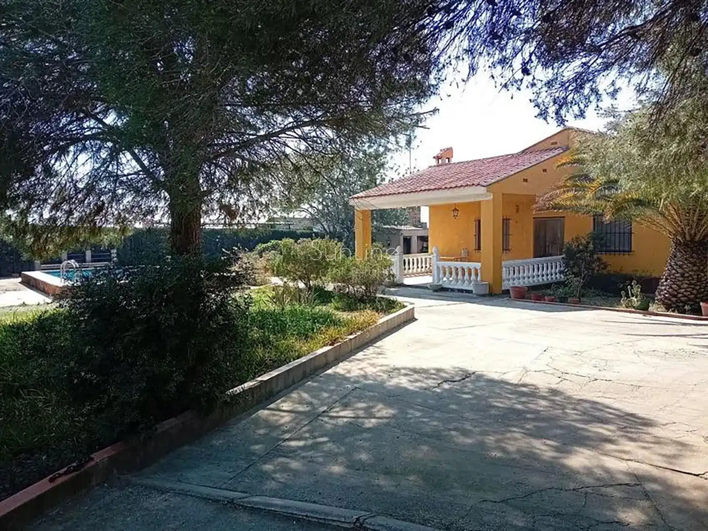 Vista exterior de Casa o chalet en venta en Chiva con Aire acondicionado, Jardín privado y Trastero