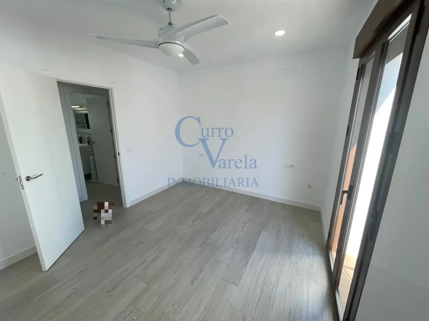 Habitación de Casa adosada en venta en Dos Hermanas