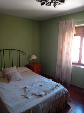 Casa-chalet en Venta en Valdelacasa