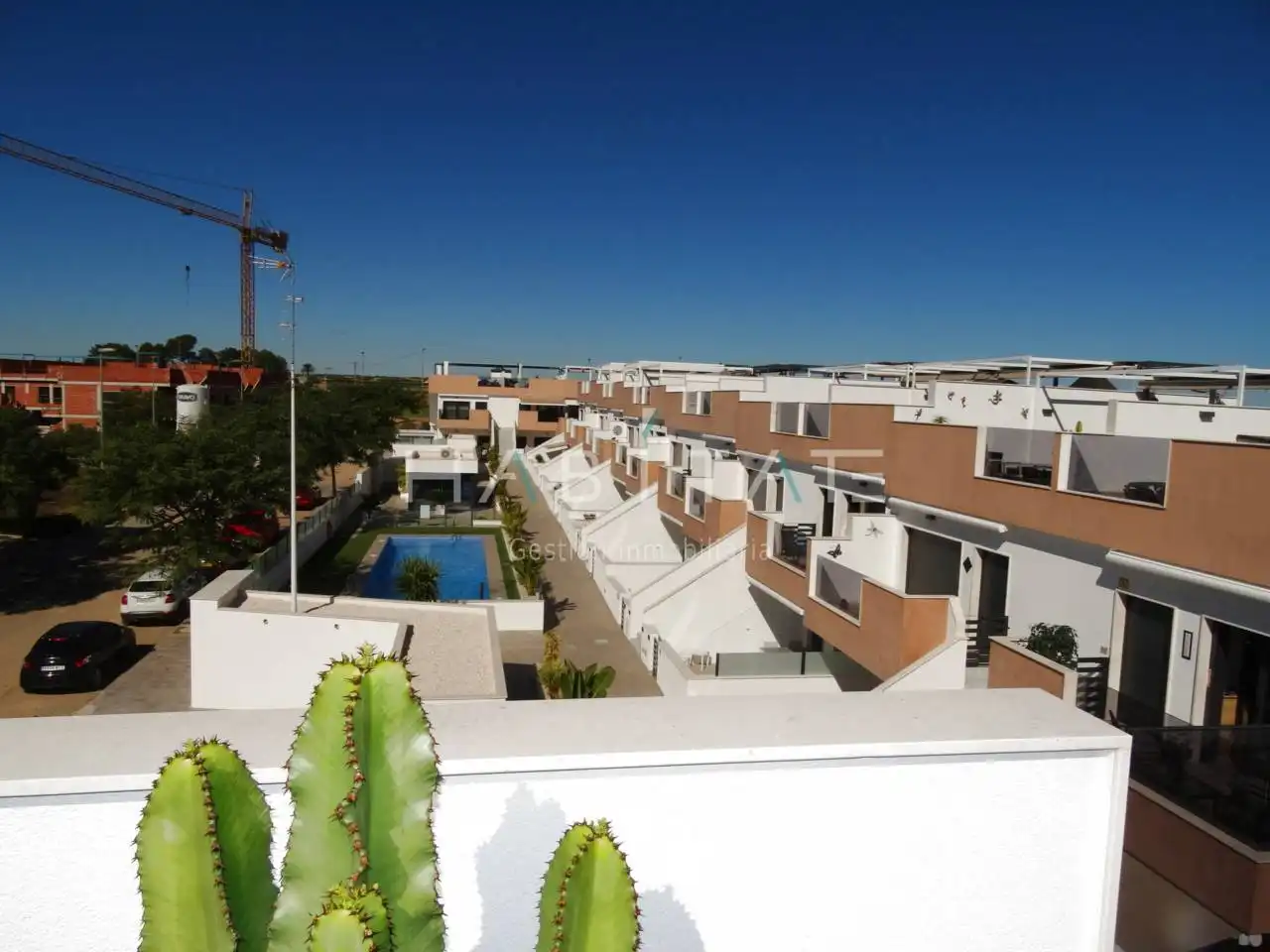 Vista exterior de Casa o xalet en venda en Pilar de la Horadada amb Aire condicionat, Terrassa i Moblat