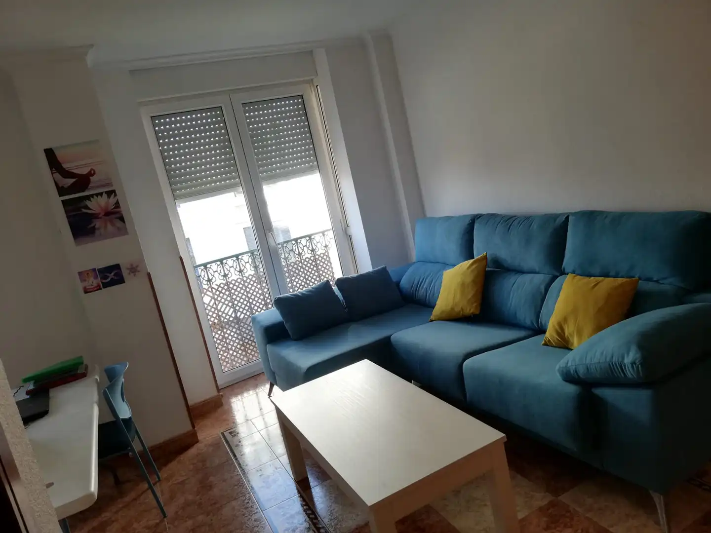 Flat for rent in Calle Granada, Barrio Alto - San Félix