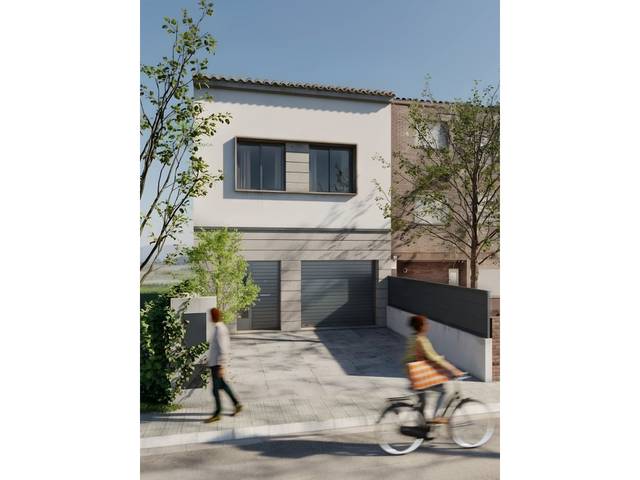 Casa-chalet en Venta en Avenida Catalunya en La Granada