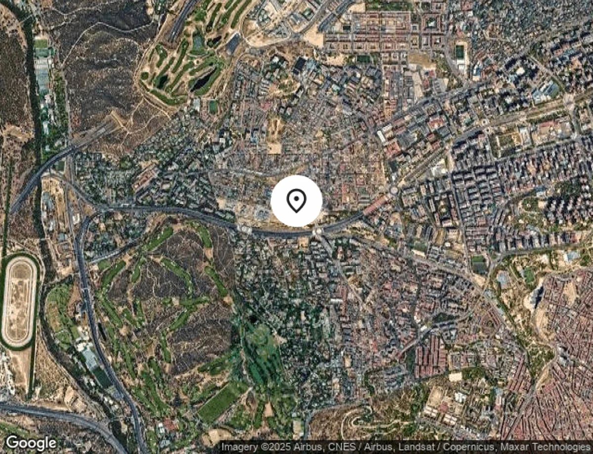 Vista exterior de Piso en venta en  Madrid Capital