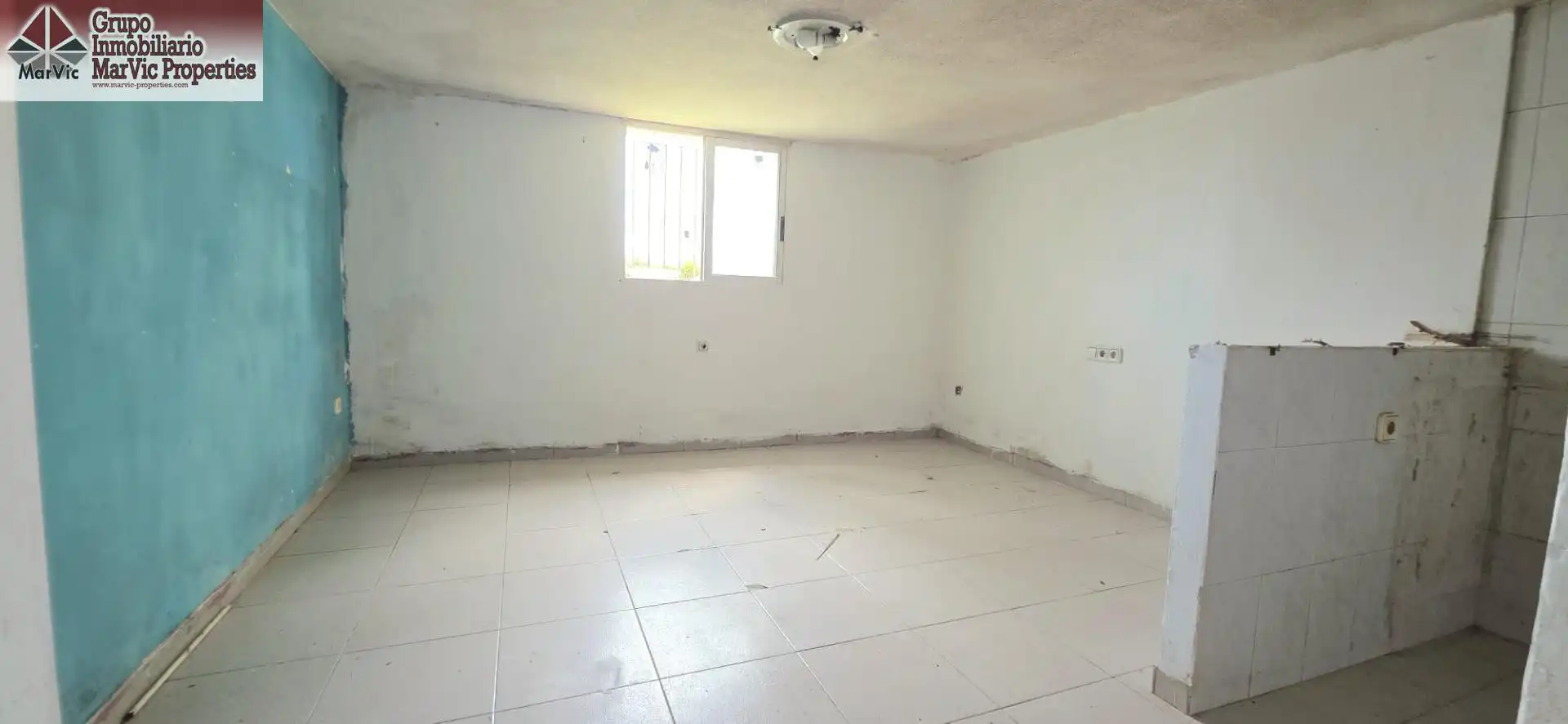 Study for sale in Benidorm  with Private garden