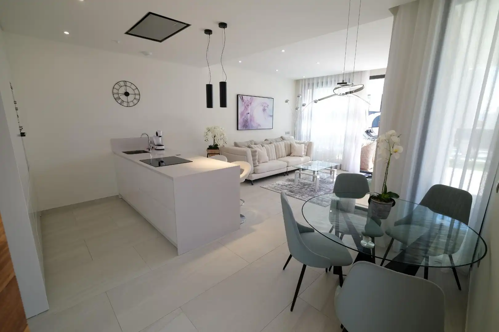 Sala de estar de Casa o chalet de alquiler en Finestrat con Aire acondicionado, Calefacción y Jardín privado