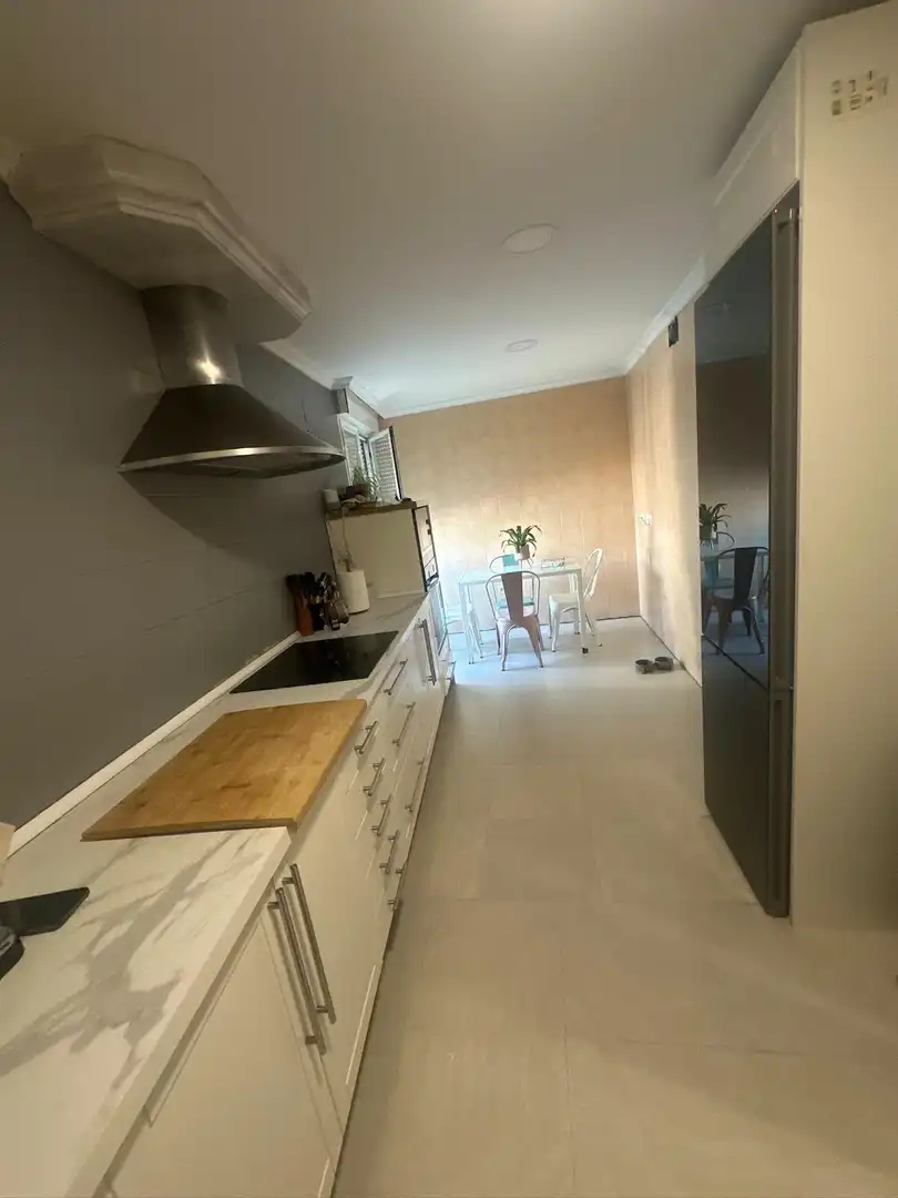 Cuina de Dúplex en venda en Plasencia amb Aire condicionat, Calefacció i Terrassa