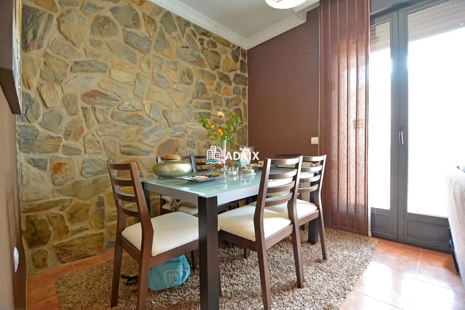 Comedor de Piso en venta en Cáceres con Aire acondicionado, Calefacción y Terraza
