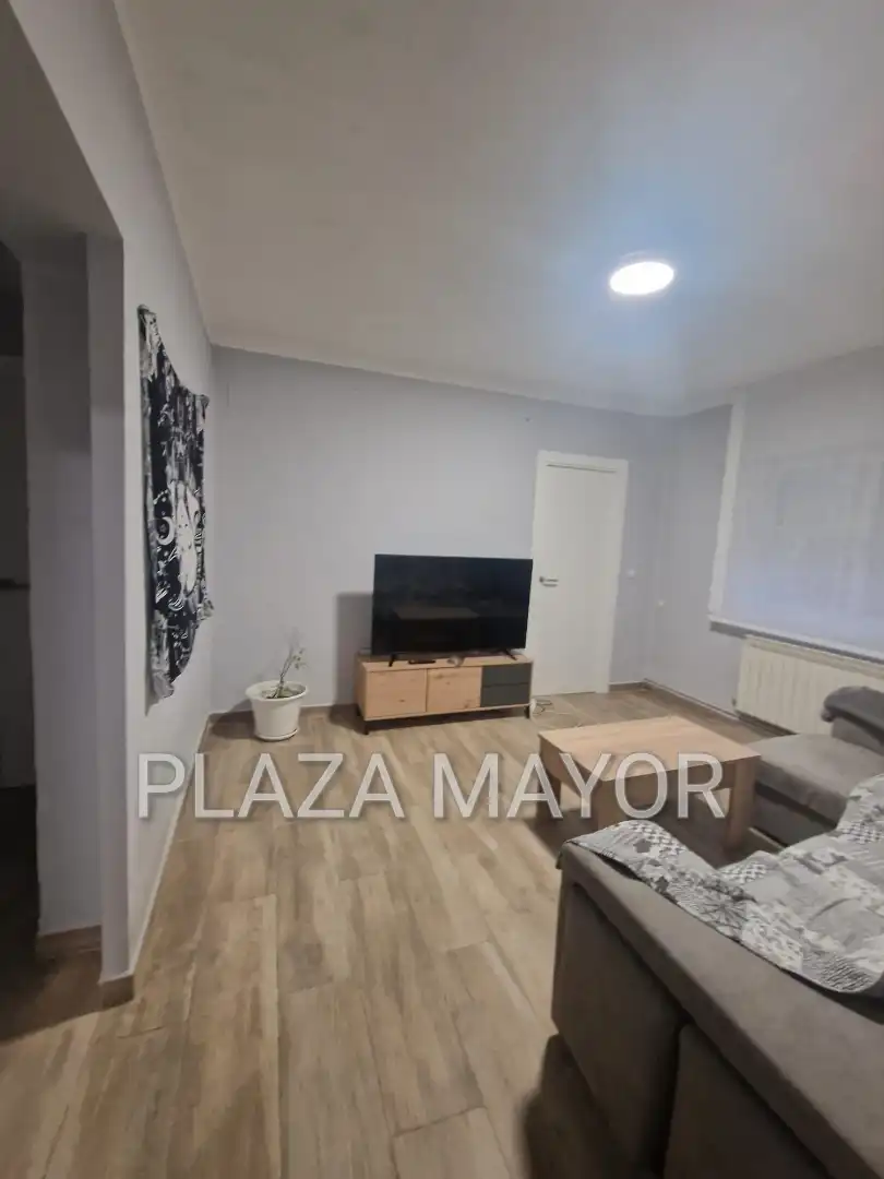 Sala d'estar de Pis en venda en Salamanca amb Calefacció