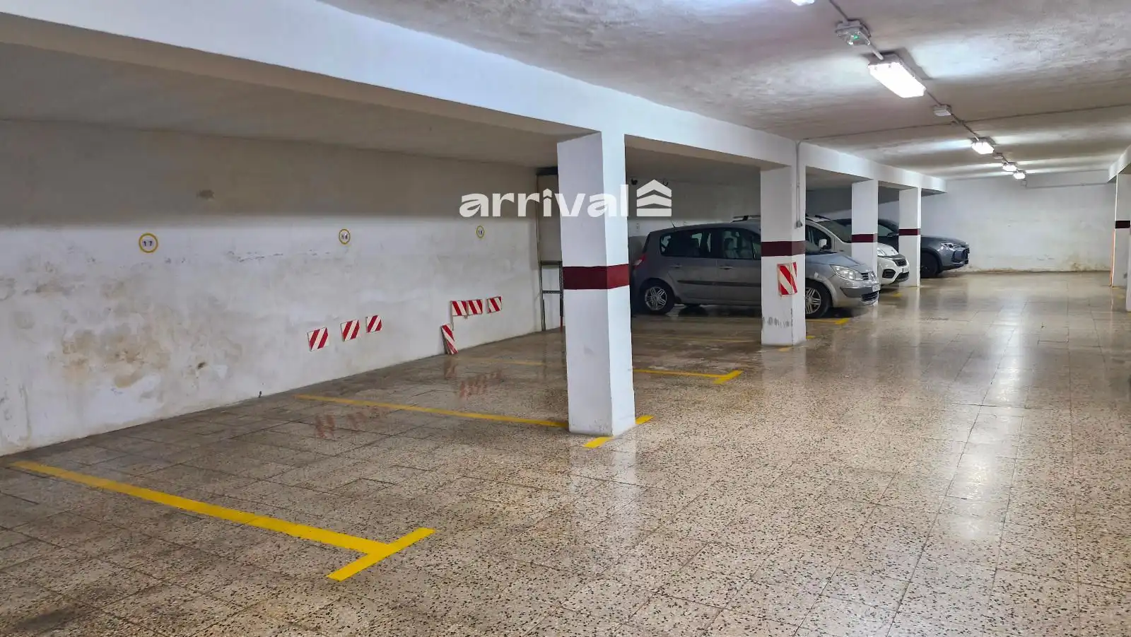Einzelparkplatz zum Verkauf in Rodrigo Pertegas, imagen 4
