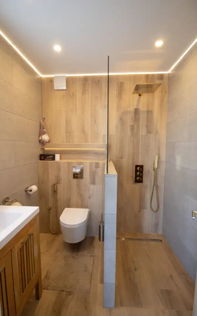 Bany de Casa o xalet en venda en Roses amb Aire condicionat, Calefacció i Terrassa