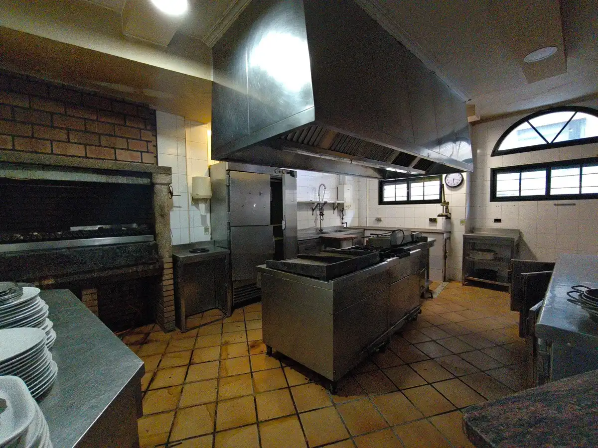 Local comercial de lloguer a Vilagarcía, imagen 11