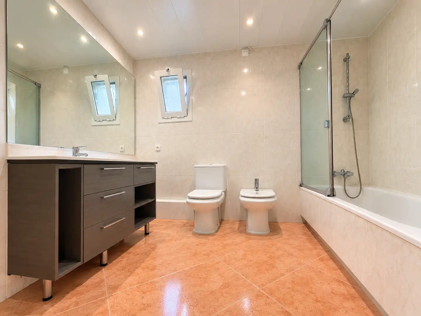 Piso con terraza en venta en Plaça de Ferran de Sagarra, imagen 14
