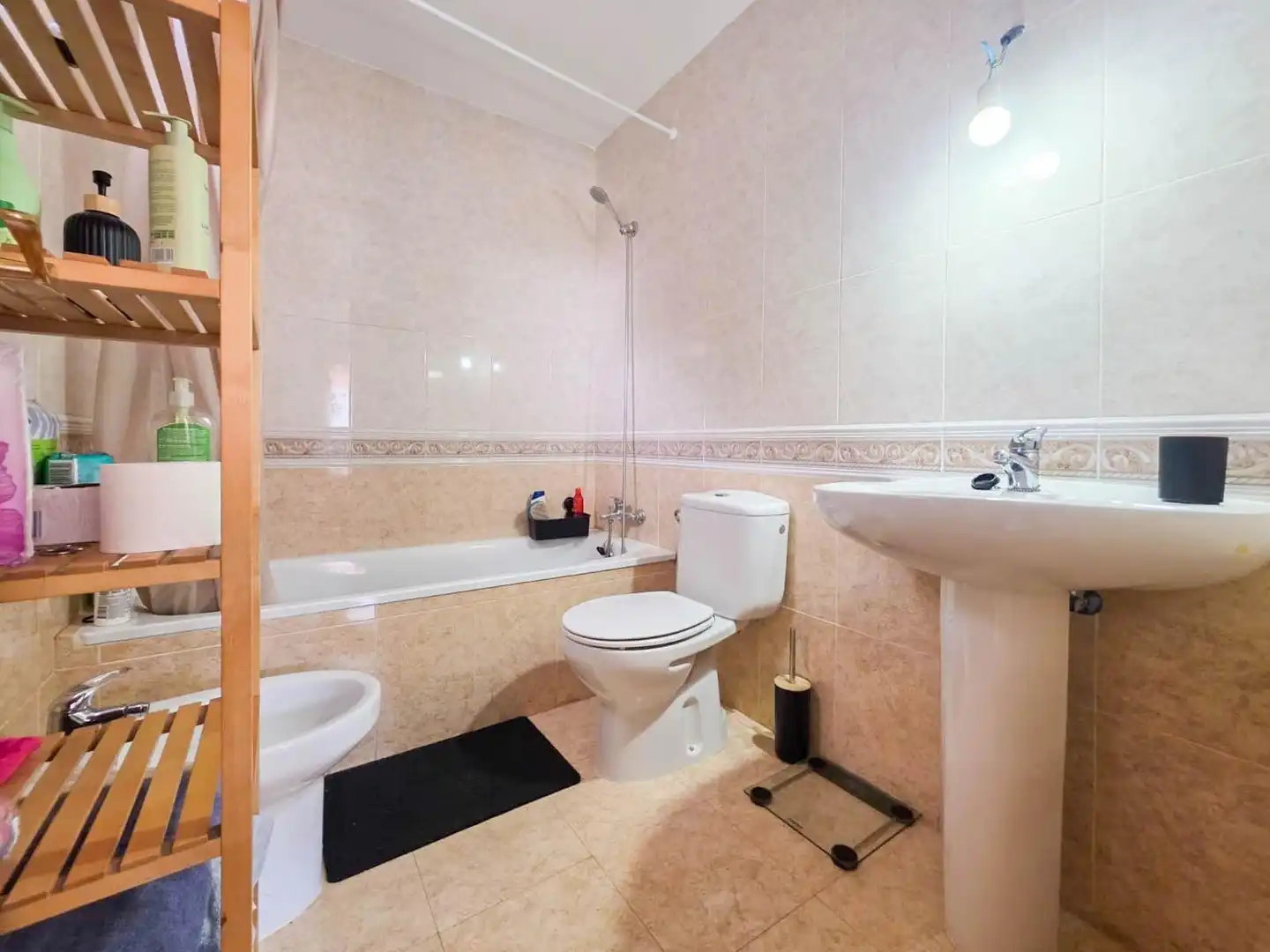Casa aparellada en venda a Galápagos, imagen 18