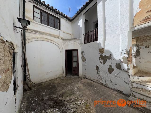 Casa-chalet en Venta en Carmona