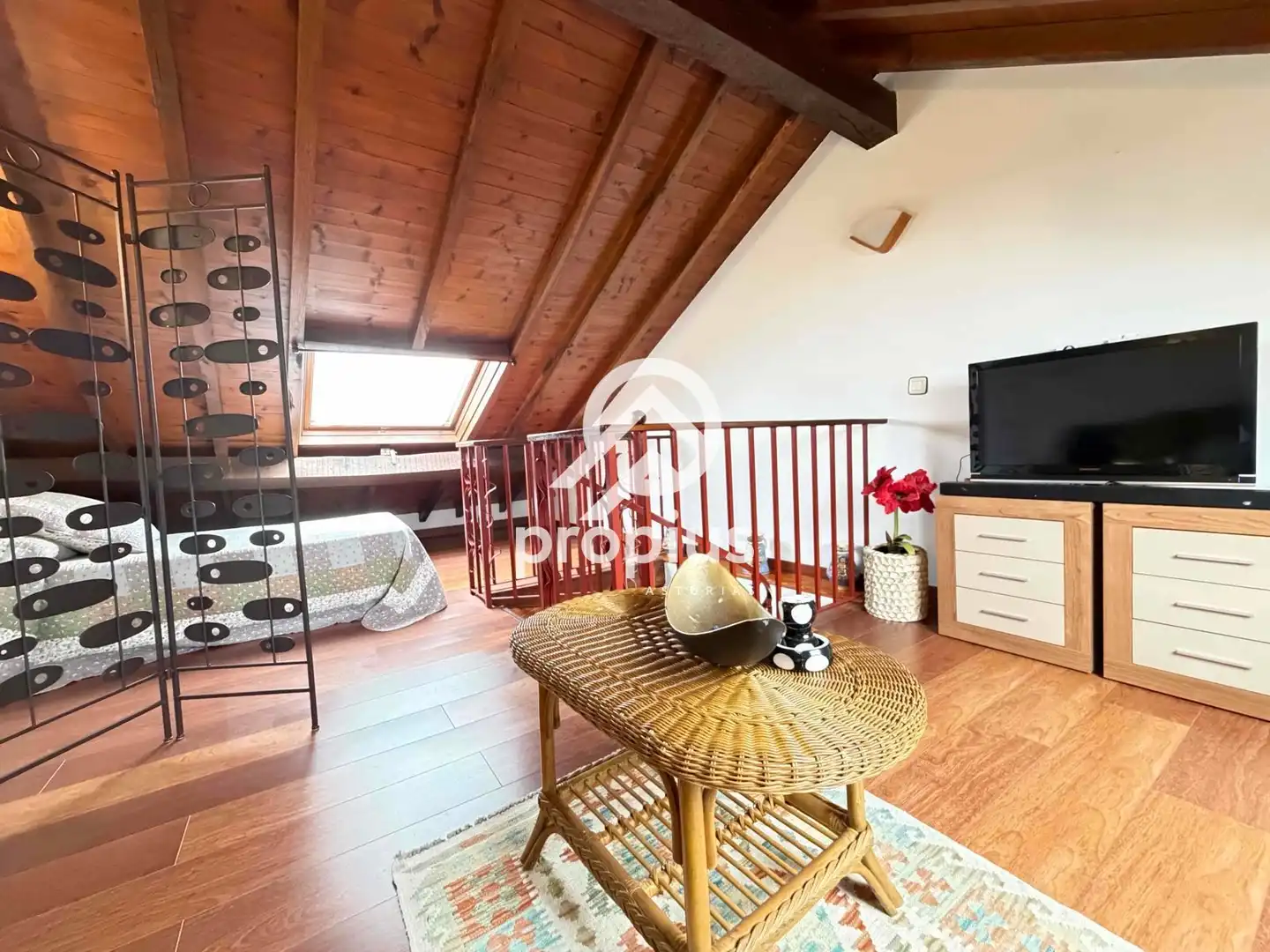 Vista exterior de Casa adosada en venta en Llanes con Calefacción, Trastero y Amueblado