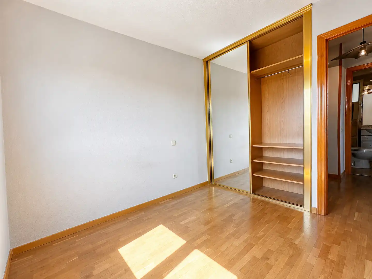 Bedroom of Flat for sale in Coslada  with Air Conditioner and Heating