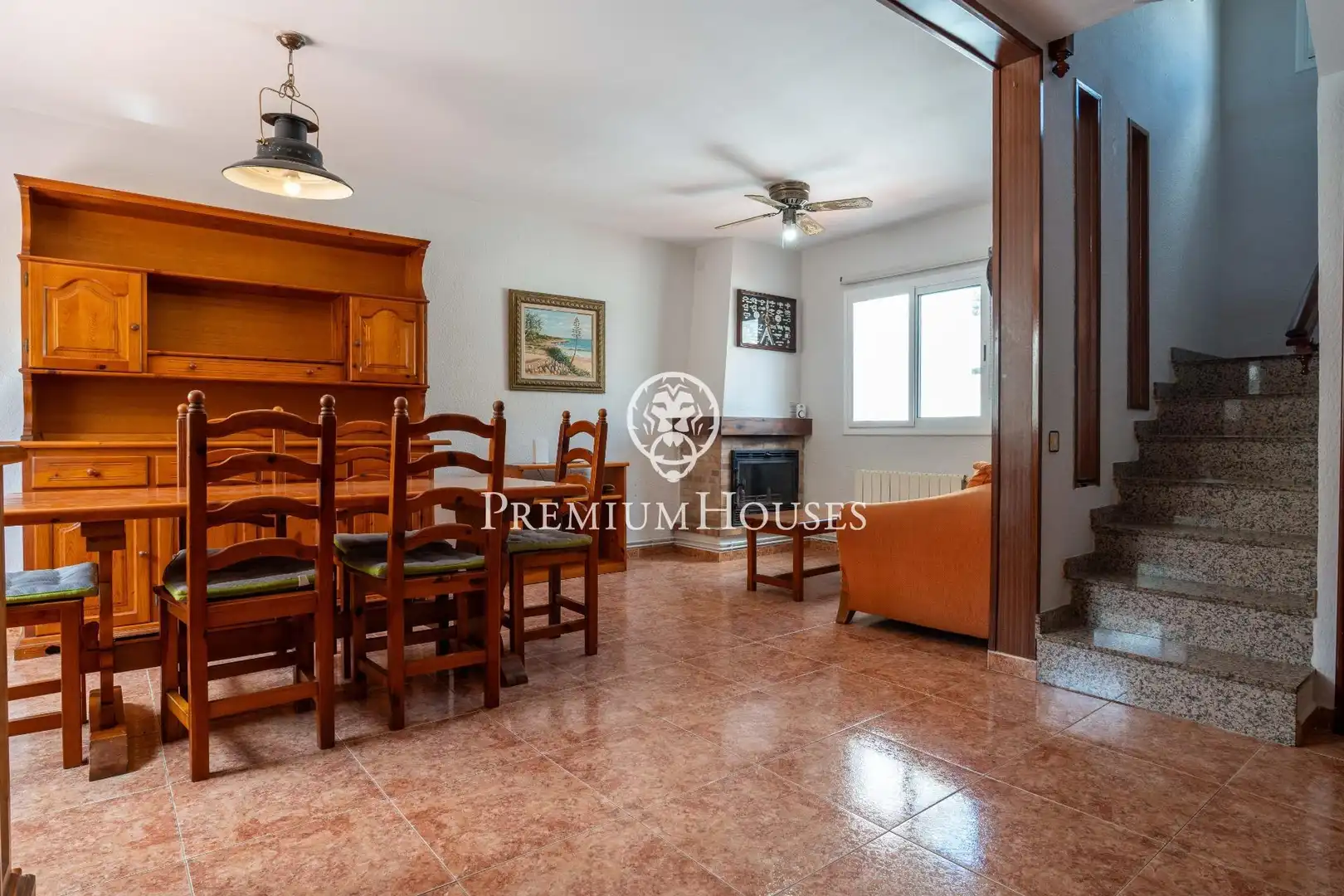 Sala d'estar de Casa adosada en venda en Tarragona amb Aire condicionat, Calefacció i Terrassa