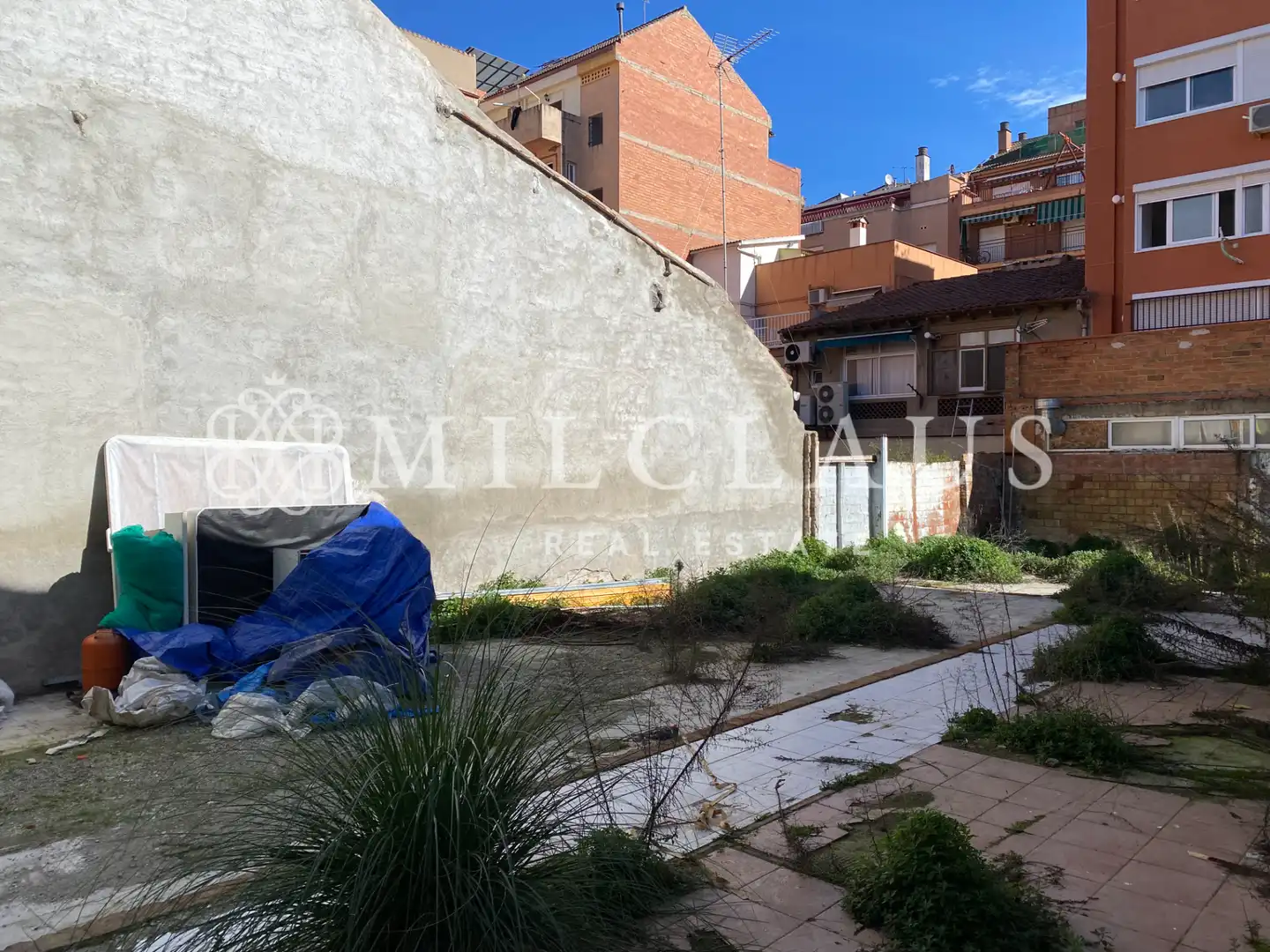 Vista exterior de Residencial en venta en La Llagosta