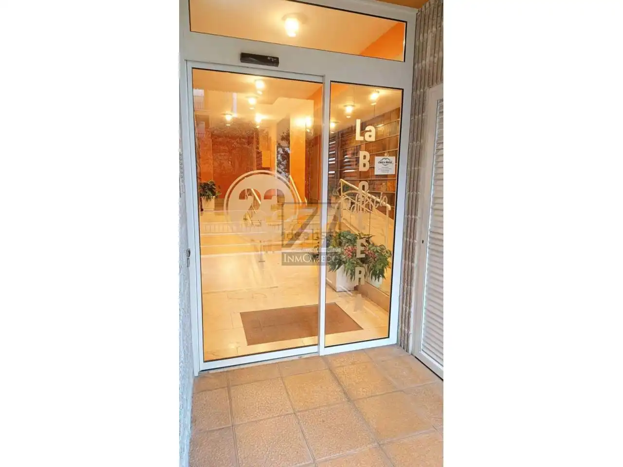 Piso en venta en Parres con Calefacción, Terraza y Trastero