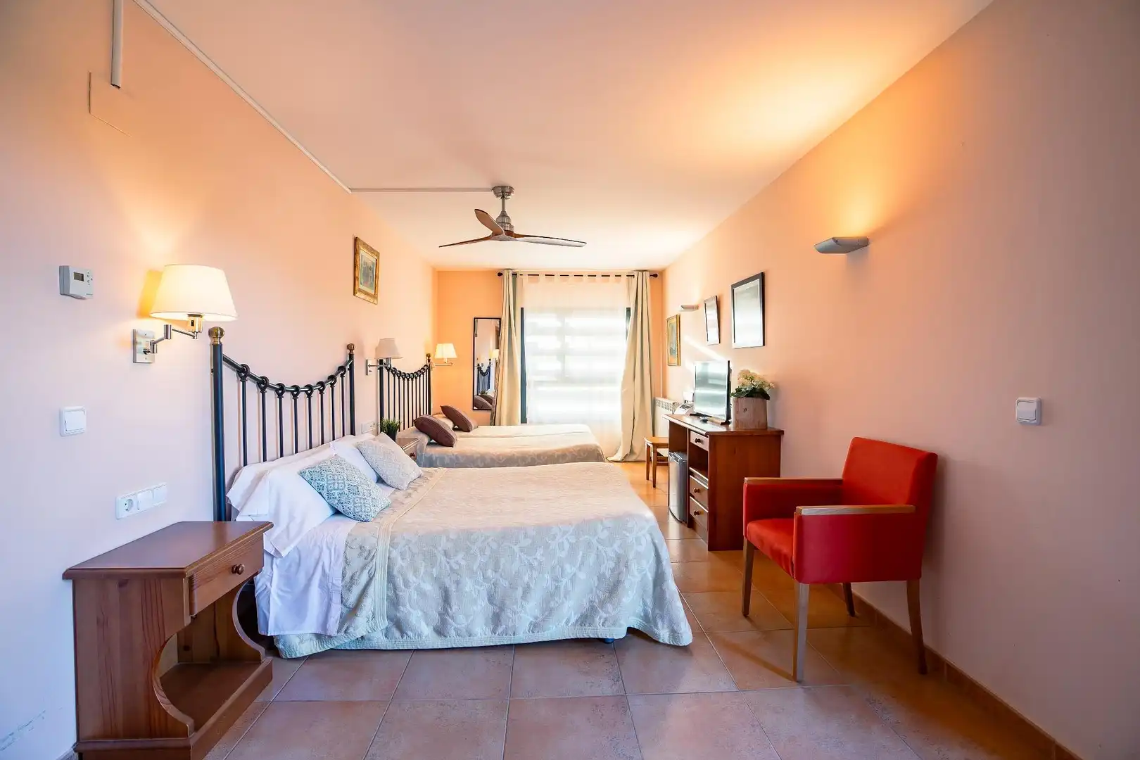 Habitación de Edificio en venta en Bierge