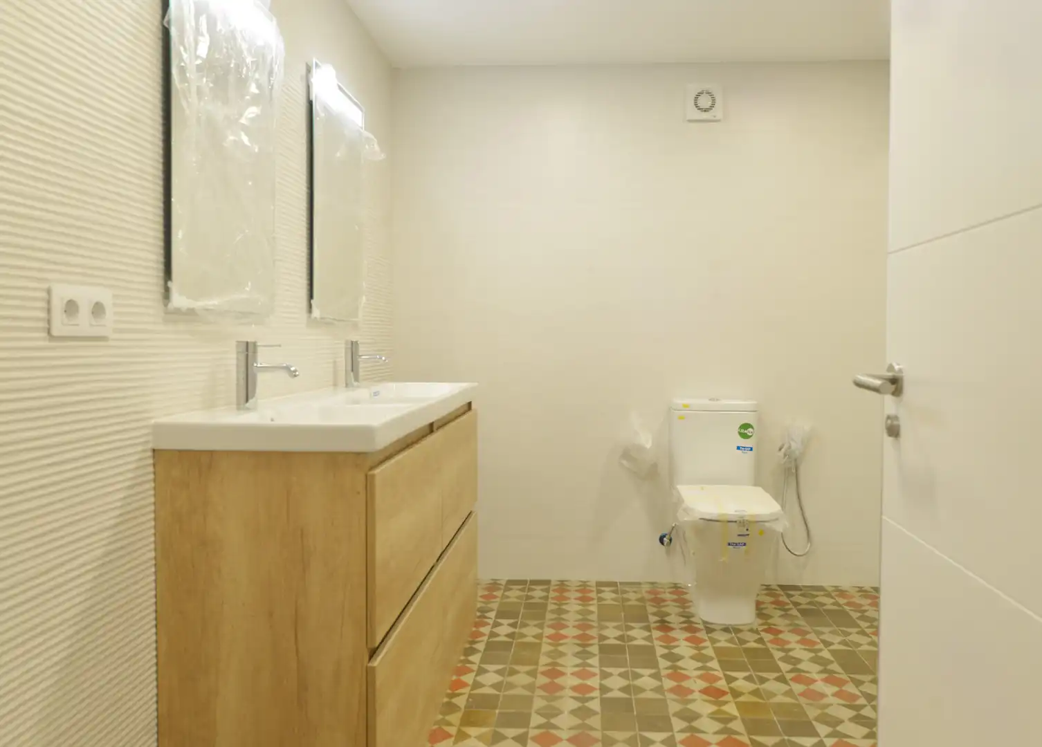 Baño de Piso en venta en Lleida con Aire acondicionado, Calefacción y Parquet