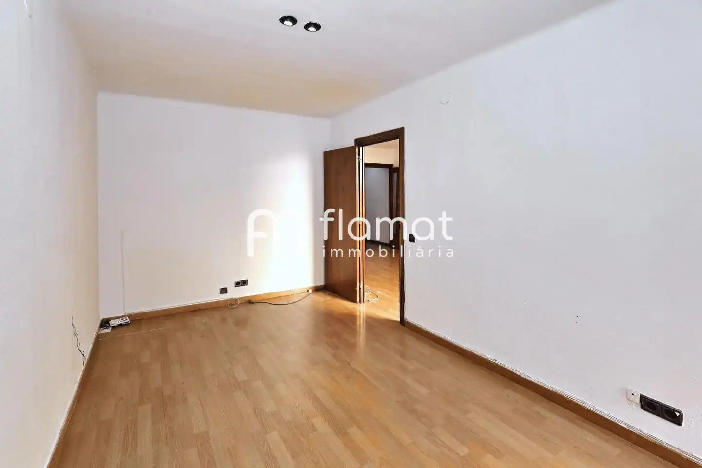 Piso en venta en Santa Coloma de Gramenet con Aire acondicionado y Balcón