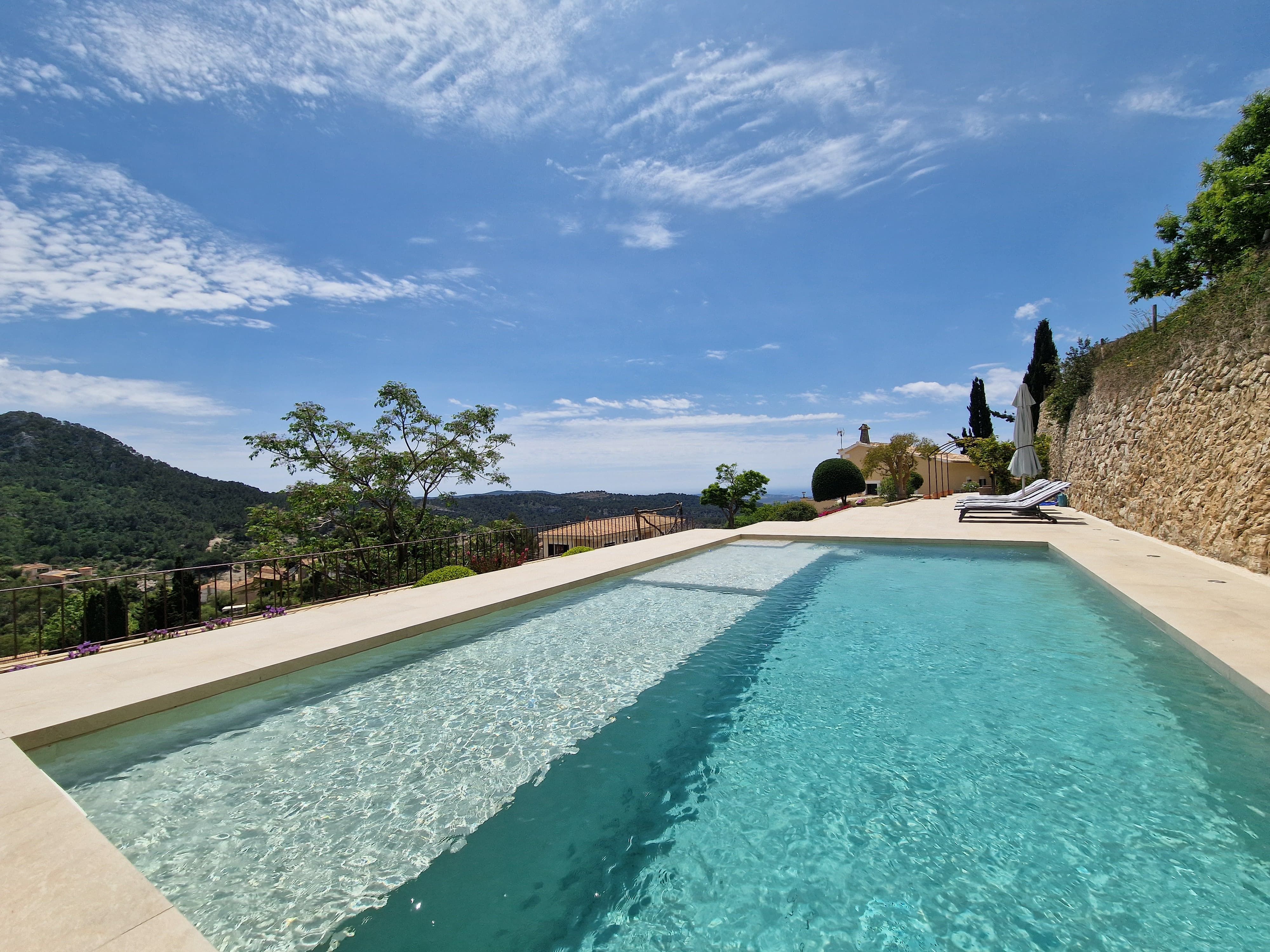 Piscina de Casa o xalet de lloguer en Puigpunyent amb Aire condicionat, Piscina i Moblat